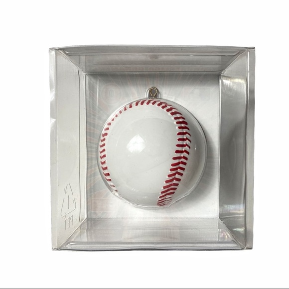 NIB Milwaukee Brewers Christmas Baseball Ornament - Picture 4 of 7